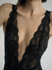 DEEP PLUNGE BODYSUIT